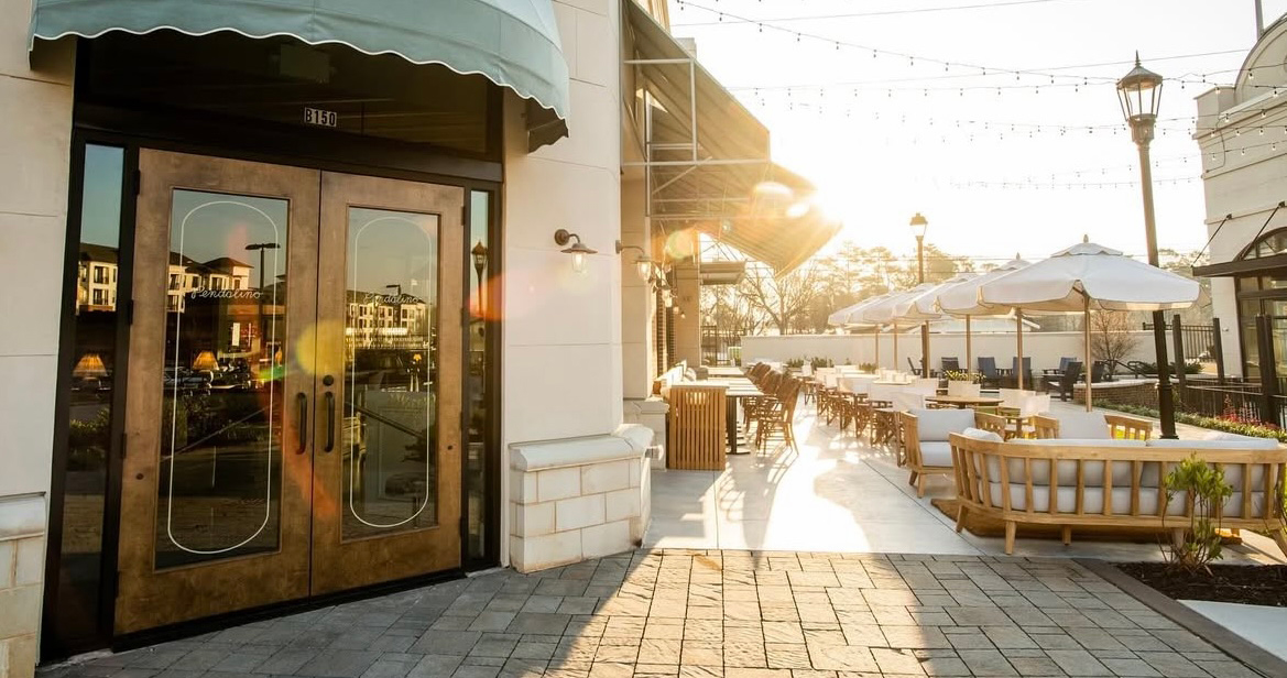 Dine al fresco with the whole family: Where to find Atlanta's dog- and kid-friendly patios