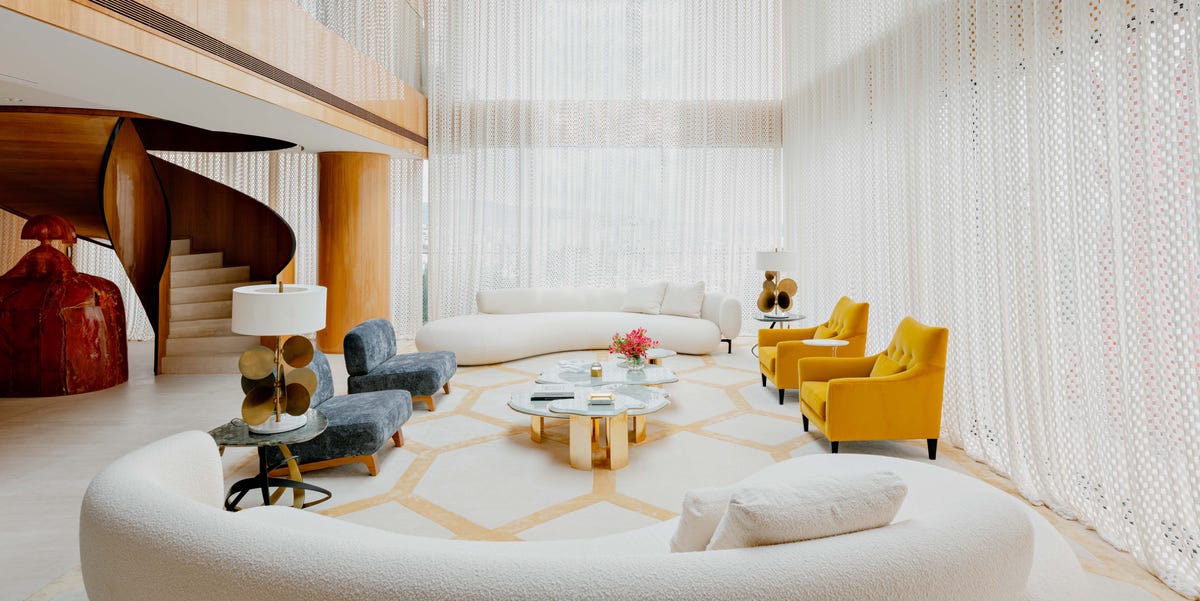 See the interior of a Brazilian home with eye-catching design and art