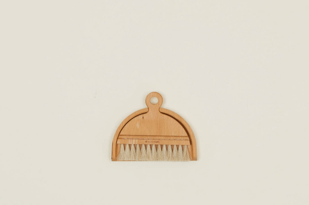 Hawkins New York table brush