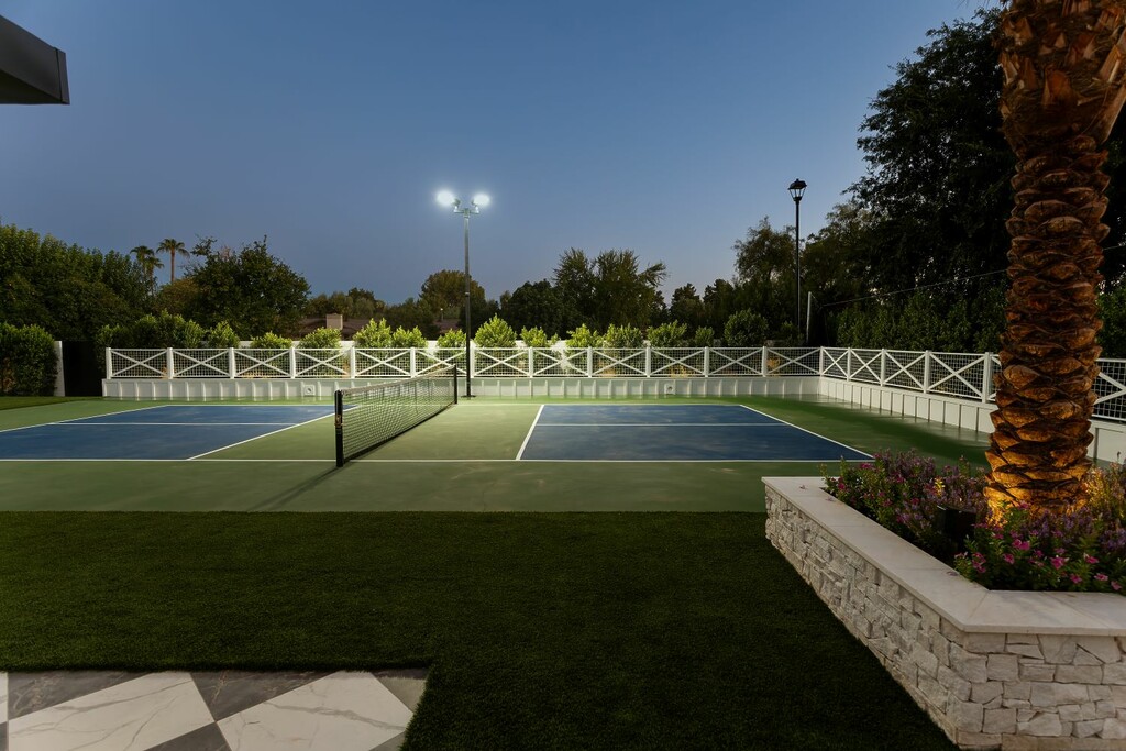 These Valley homes take pickleball amenities to the next level