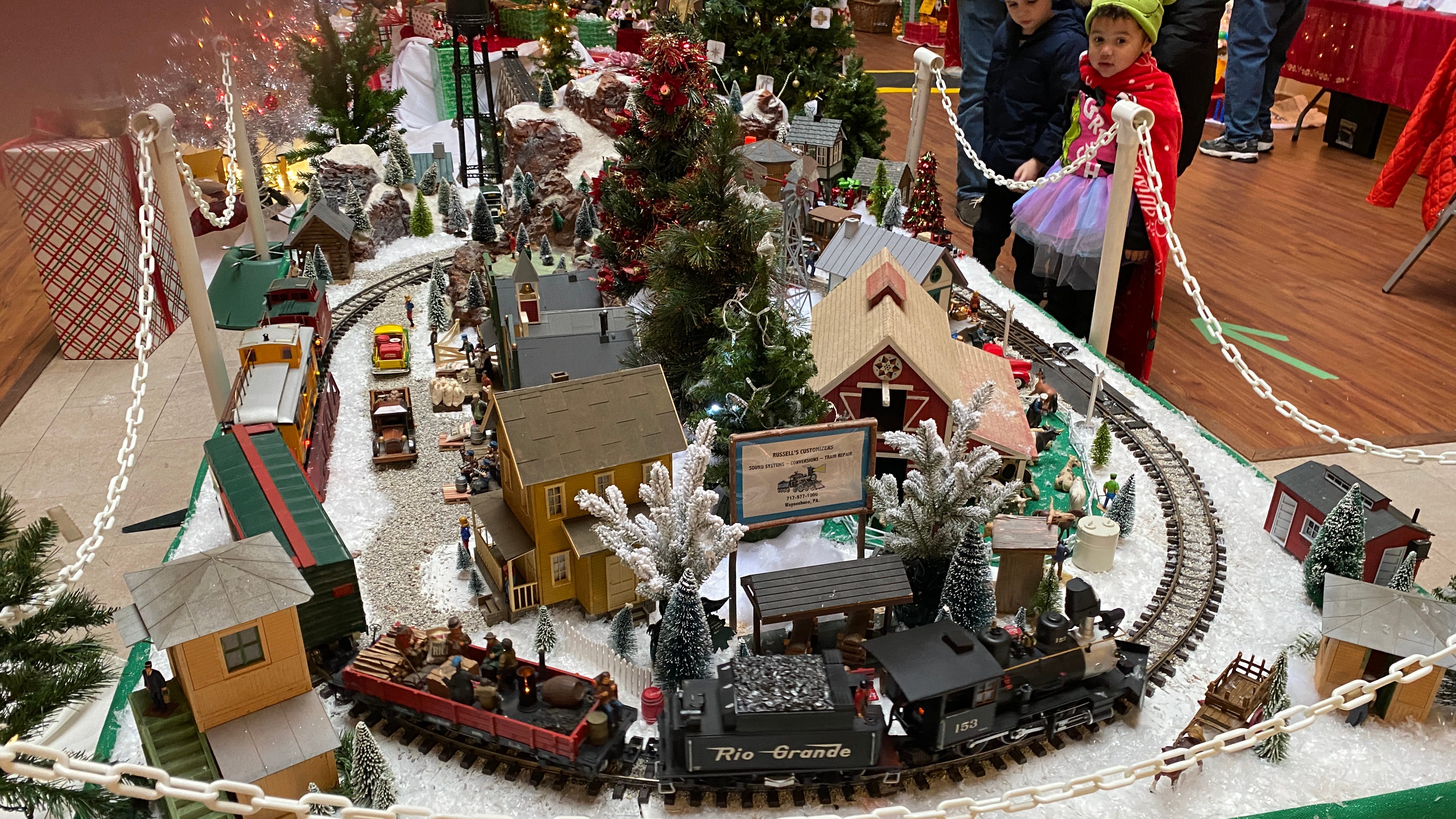 Where to see model trains for the holiday season in and near Delaware