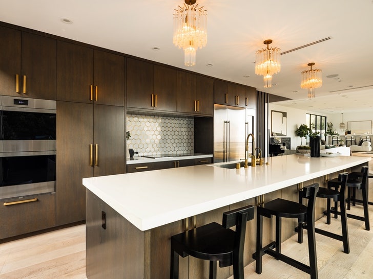 Lea Black sells fabulous home in LA 4