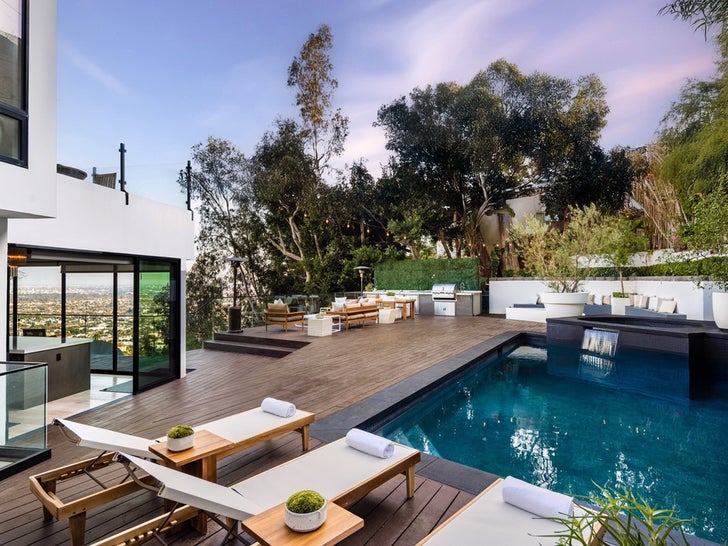 Lea Black sells fabulous home in LA 5